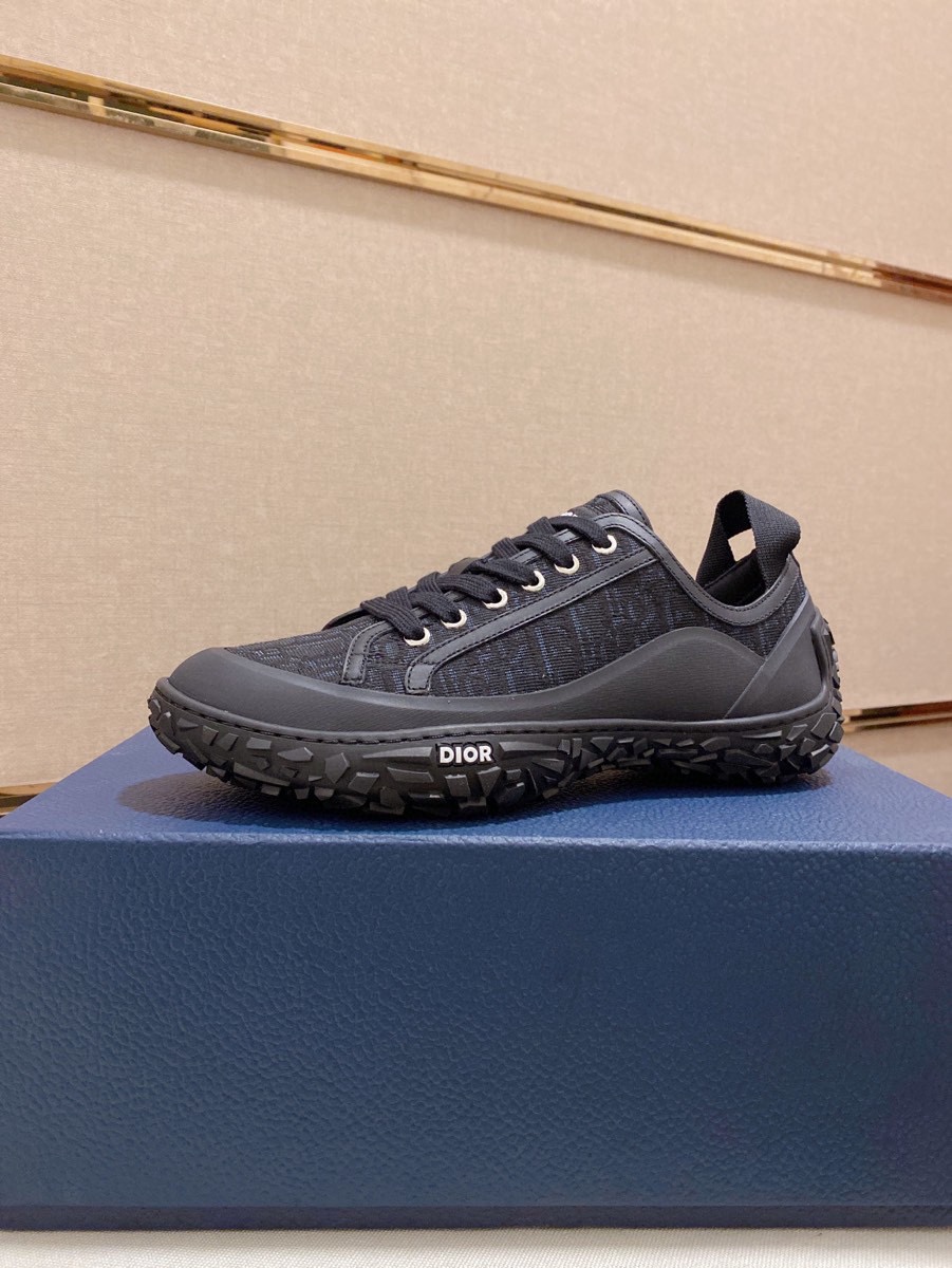 Dior メンズ スニーカー ブラック 1色入 トレンド感満載のカジュアルシューズ 🖤