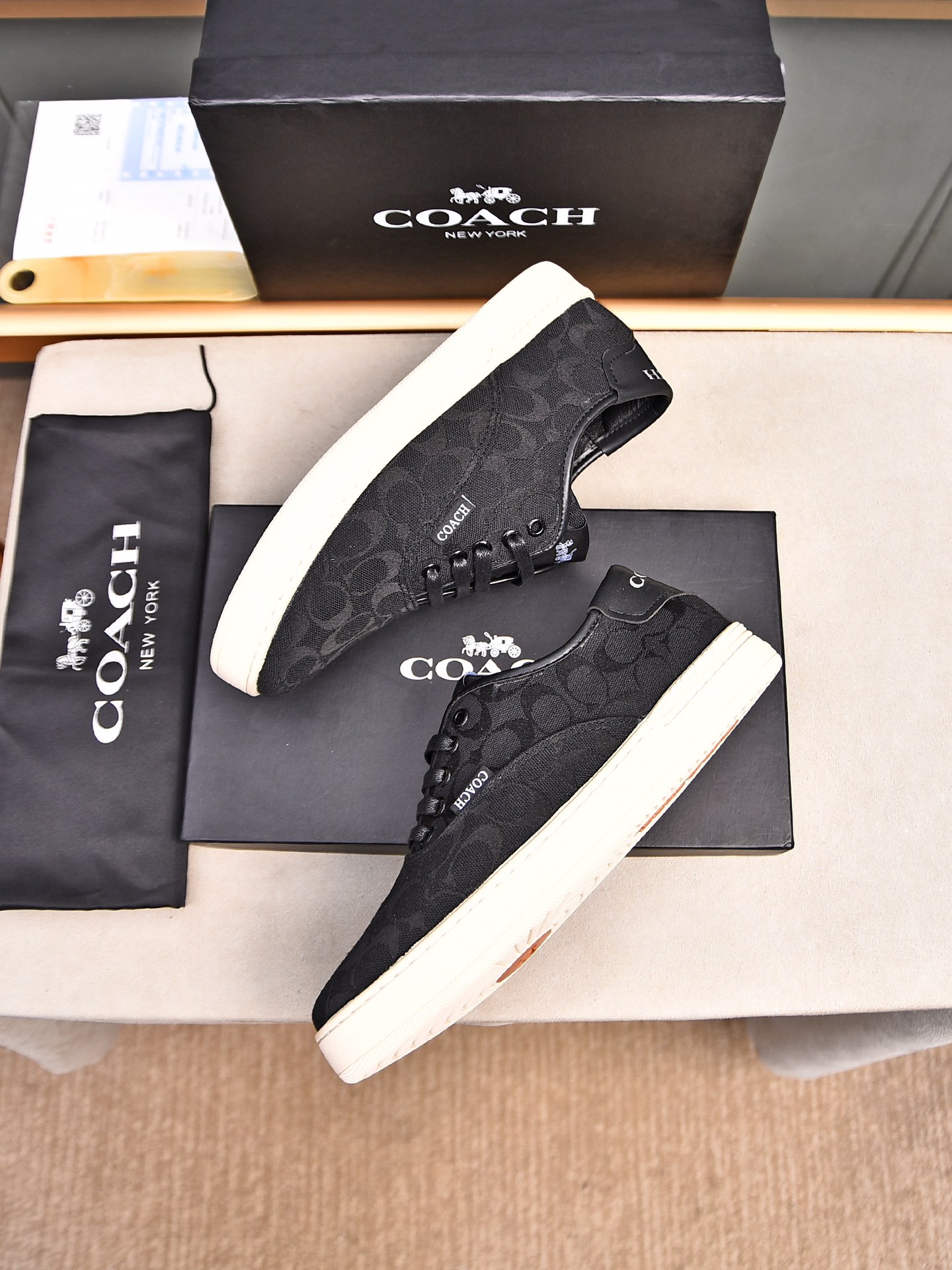 COACH メンズ スニーカー 黒 ベージュ 2色 2色入 🥾 - 画像 7