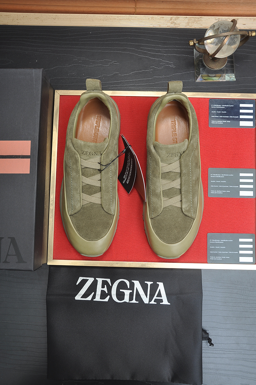 ZEGNA メンズ トレッキングシューズ ライトグリーン ローカット 防水 靴 1足 62字 - 画像 2