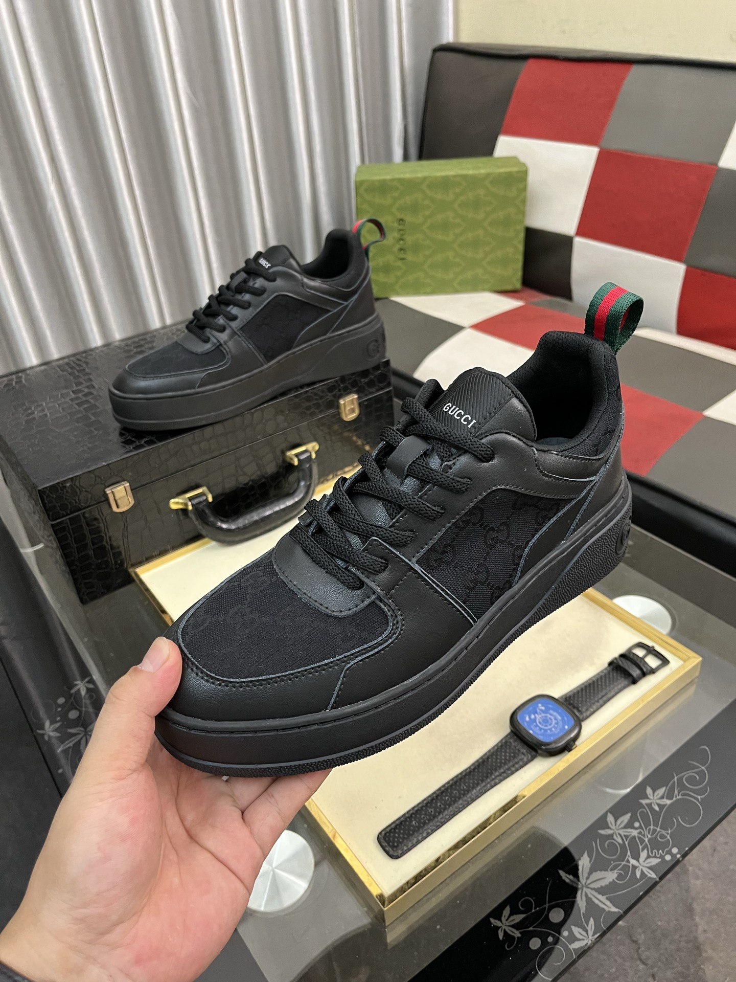 グッチ メンズ スニーカー 黒 1色入 グッチロゴ プラットフォームシューズ 39-44サイズ 🖤 - 画像 5