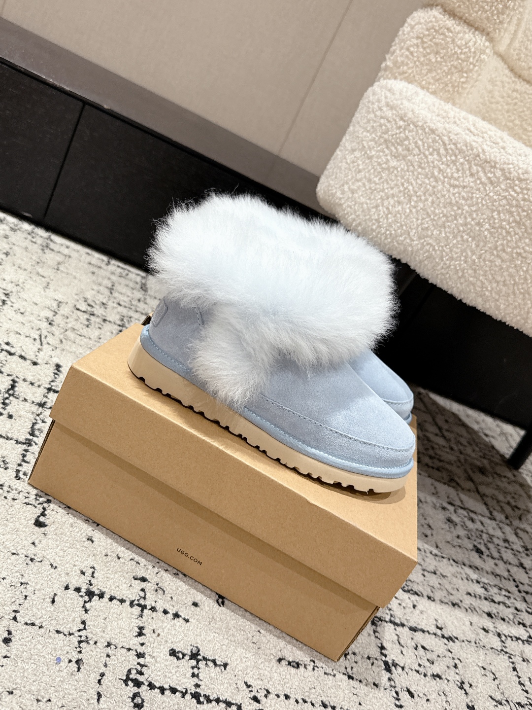 UGG 女性用 ファー付き ブーツ ベージュ フルフェイスタイプ 冬用 保温性抜群 1色 ☃️ - 画像 2