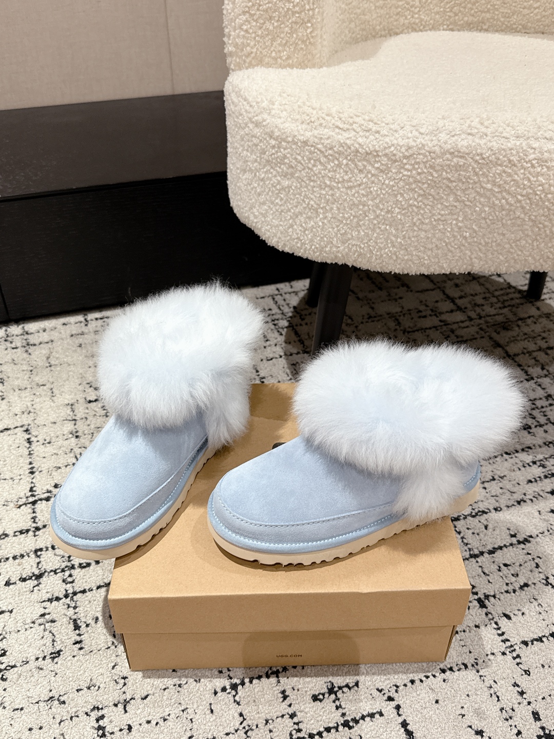 UGG 女性用 ファー付き ブーツ ベージュ フルフェイスタイプ 冬用 保温性抜群 1色 ☃️ - 画像 3