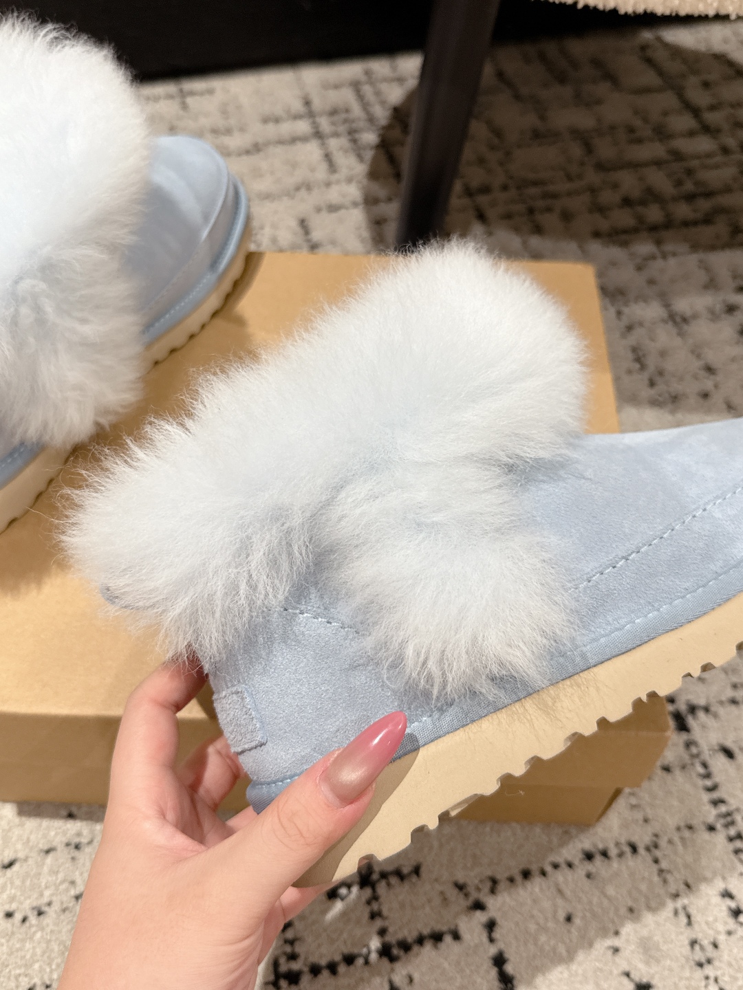 UGG 女性用 ファー付き ブーツ ベージュ フルフェイスタイプ 冬用 保温性抜群 1色 ☃️ - 画像 8