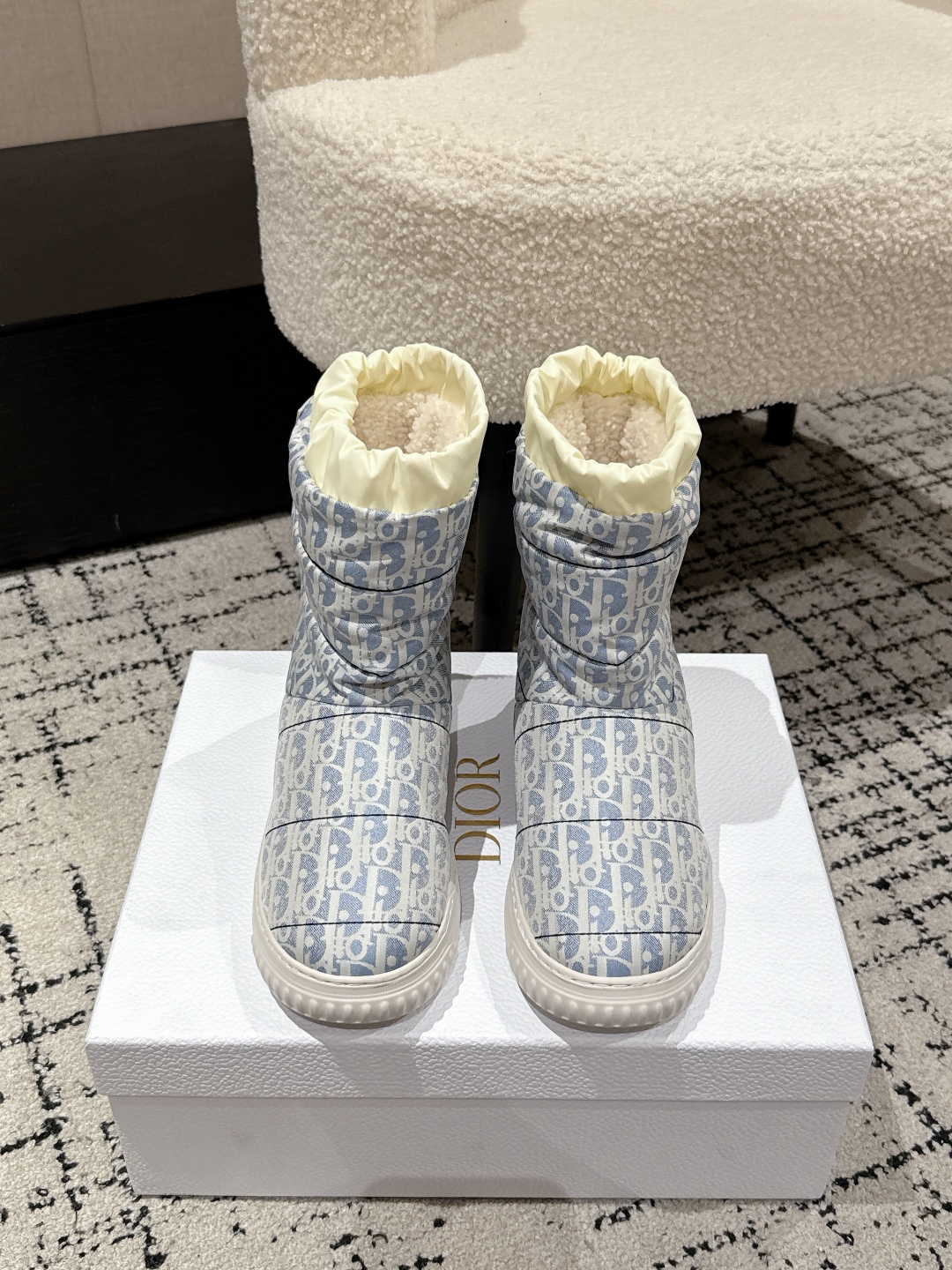 Dior ディオール 女性用 ブーツ ブルーディオール プラットフォーム スノーブーツ 保温性抜群 🧣