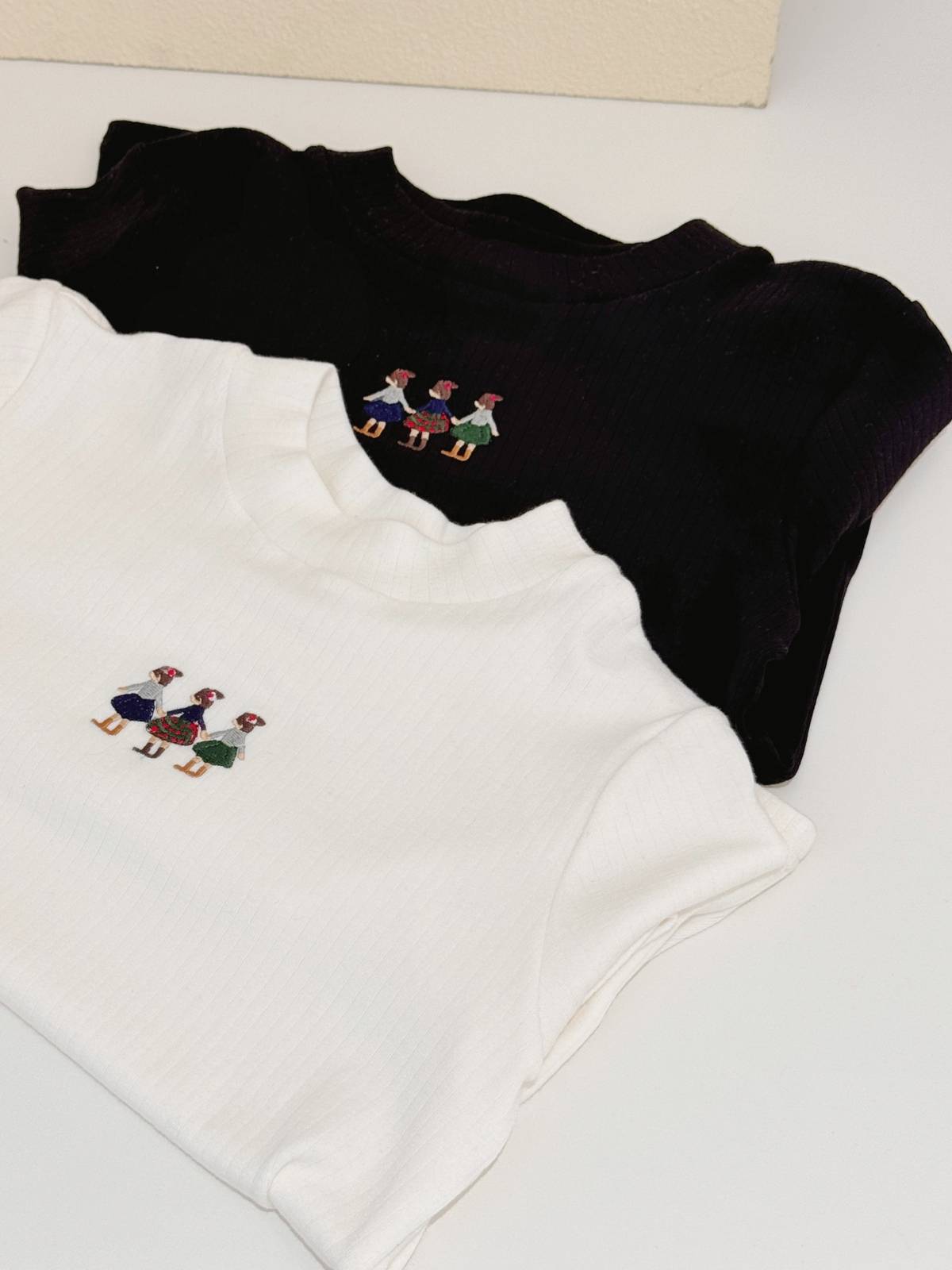 子供服 ロンT 秋冬厚手 290g 刺繍 無地 コットン 長袖 Tシャツ 通園 通学 保育園 普段着 女の子 男の子 ホワイト ブラック - 画像 5