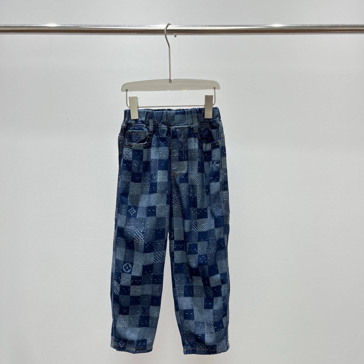 キッズ 男の子 ブラックシャツ デニムパンツ セットアップ 春夏 通園 通学 デイリー - 画像 3