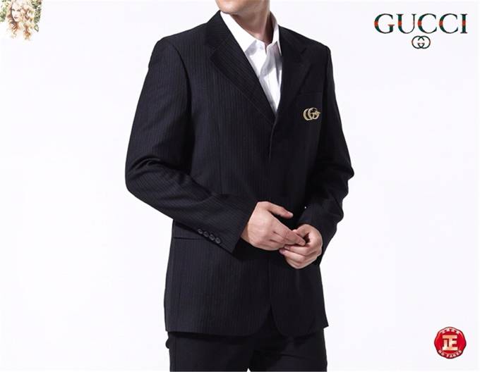 GUCCI グッチ テーラードジャケット セットアップ シングル 2B 金ボタン ピンストライプ ウール混 メンズ ブラック