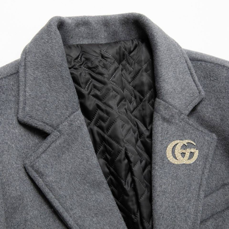 GUCCI グッチ テーラードジャケット オーバーサイズ ビッグシルエット シングル 2B 金ボタン ウール混 メンズ ブラック チャコールグレー - 画像 4