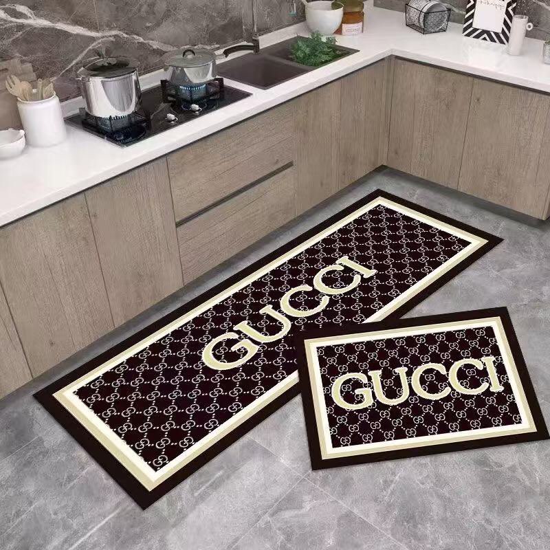 GUCCI グッチカーペット 人気 マット キッチンマット/トイレ/ベッドルーム/浴室/新居絨毯 ウォッシャブル 2つサイズ選択