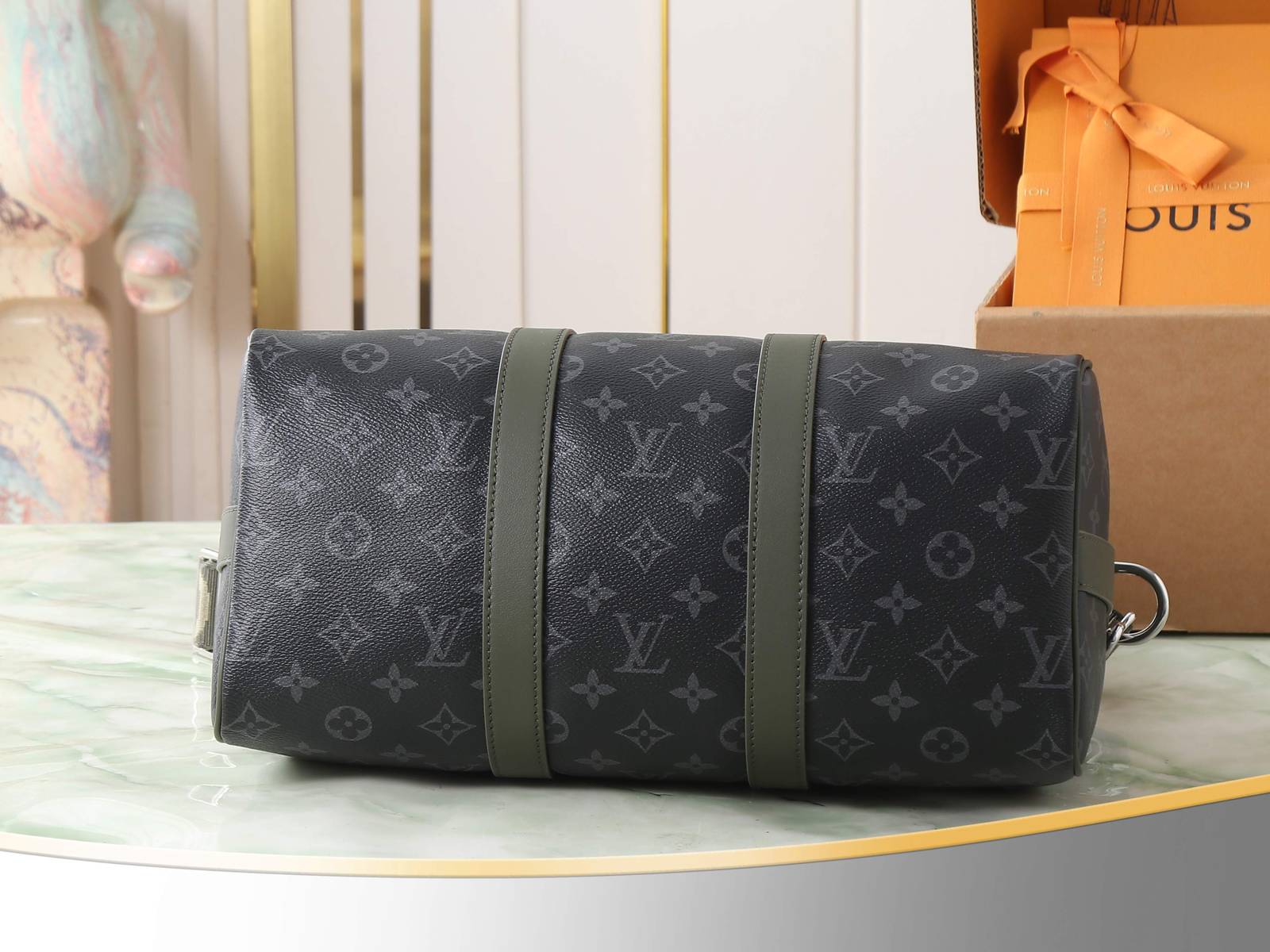 ルイヴィトン LOUIS VUITTON Keepall Bandoulière 35 モノグラムエクリプス ブラック - 画像 4
