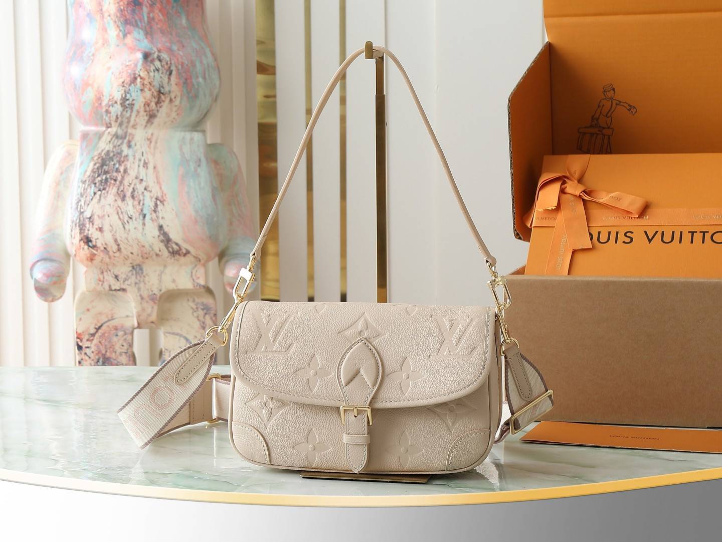 LOUIS VUITTON ルイヴィトン モノグラム クラッチ M13231 沙色 M46386 レザー 手提バッグ シ