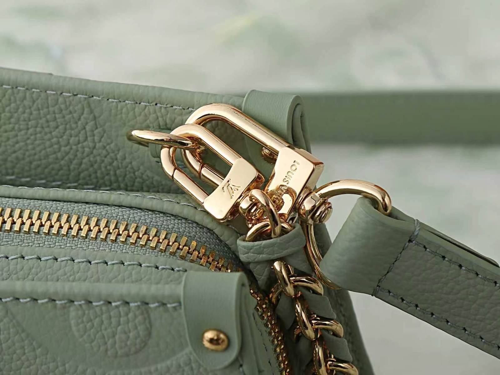 LOUIS VUITTON ルイヴィトン M2a337 本物風 オンザゴー 小型ハンドバッグ モノグラムエンプレンテ シ - 画像 11