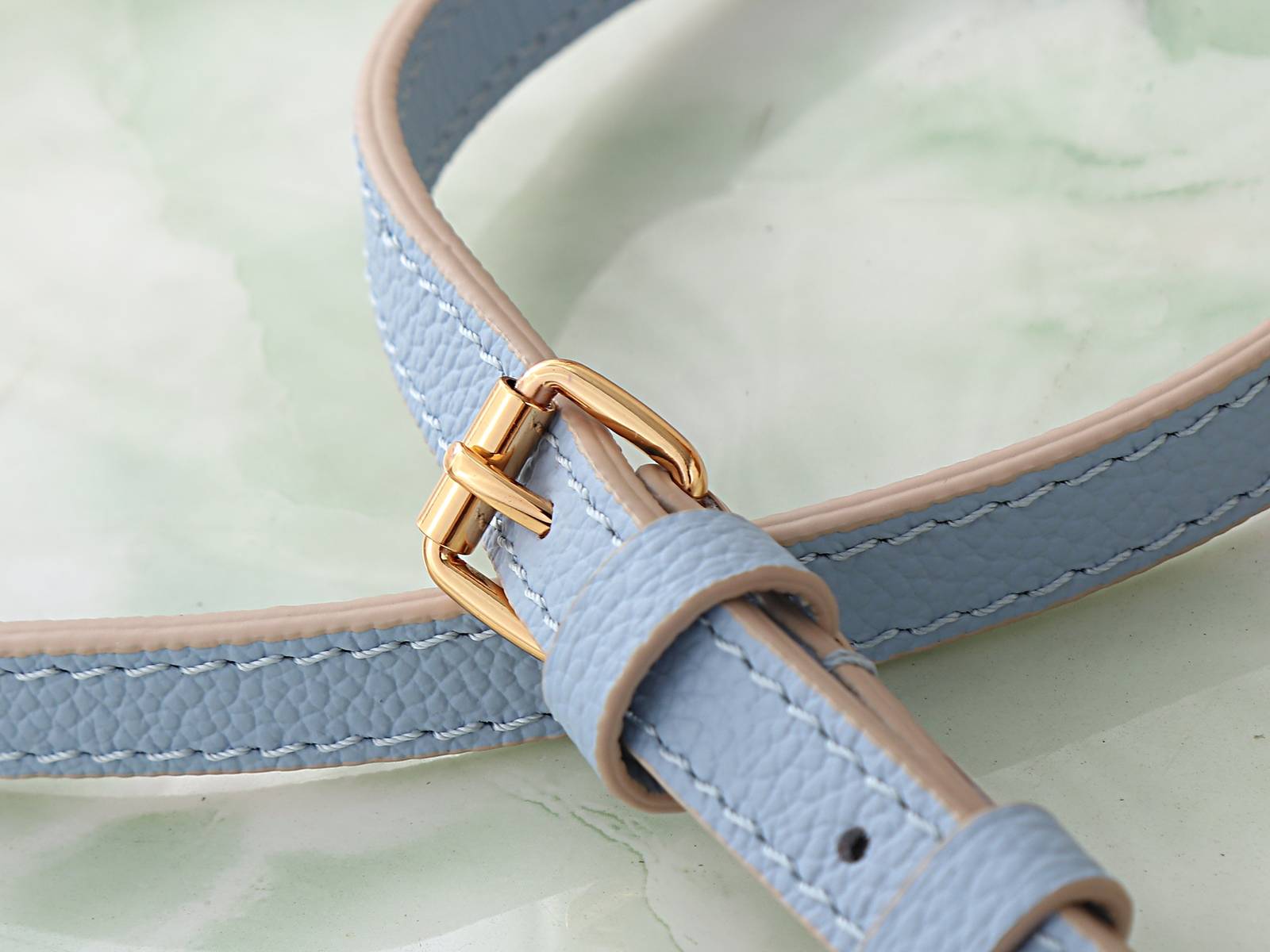LOUIS VUITTON ルイヴィトン M2A007 全皮包 VANITY CHAIN POUCH ブルーレザー チェ - 画像 10