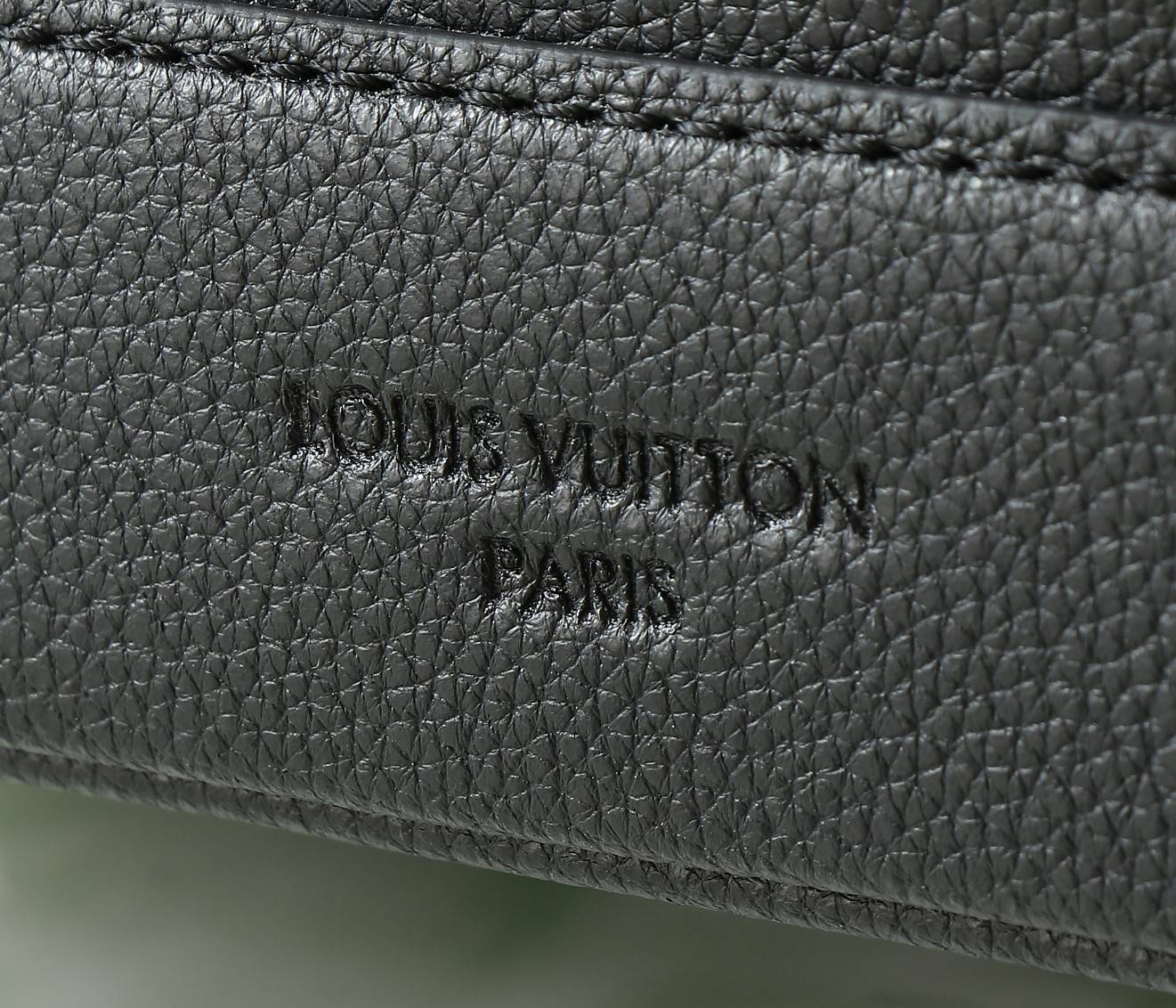 LOUIS VUITTON ルイヴィトン M12139 ブラック ハンドバッグ ショルダーバッグ トートバッグ カラー - 画像 9
