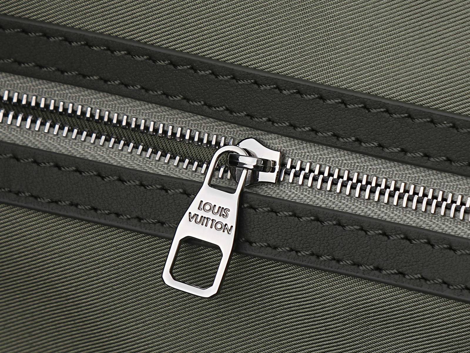 LOUIS VUITTON ルイヴィトン M28837 本款 Keepall Bandoulière 45 旅行袋 モノ - 画像 9