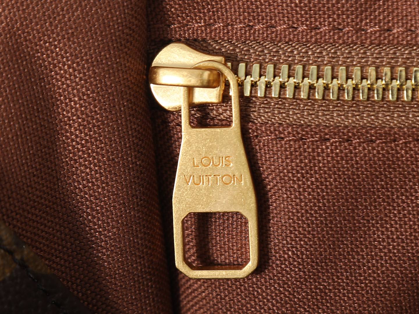LOUIS VUITTON ルイヴィトン M28115 モノグラム ショルダーバッグ メンズ レトロ バッグ ミニ チェ - 画像 7
