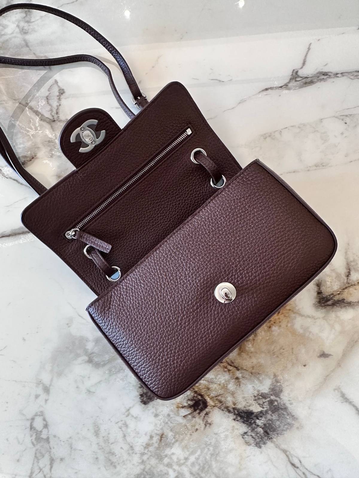 シャネル CHANEL マトラッセ チェーンショルダーバッグ キャビアスキン ゴールド金具 レディース ブラック ベージ - 画像 4