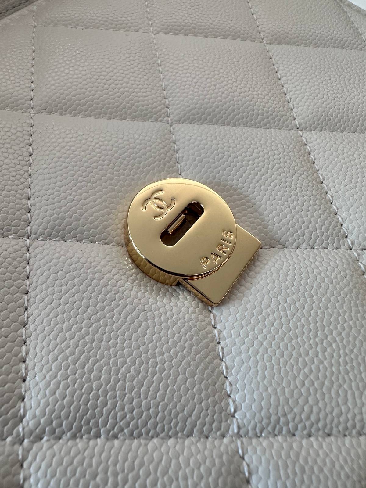 シャネル CHANEL マトラッセ キャビアスキン フラップバッグ チェーンショルダー ブラック金具 ミニサイズ レディ - 画像 13