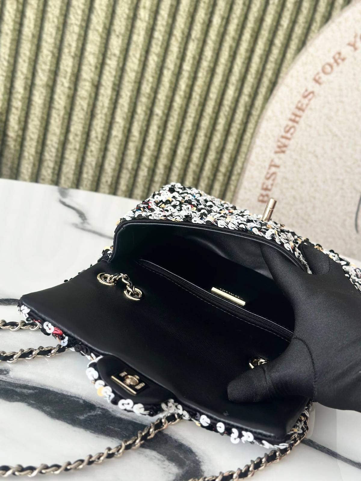 シャネル CHANEL マトラッセ ラムスキン チェーンショルダーバッグ ブラック ホワイト ピンク マルチカラー ゴー - 画像 3