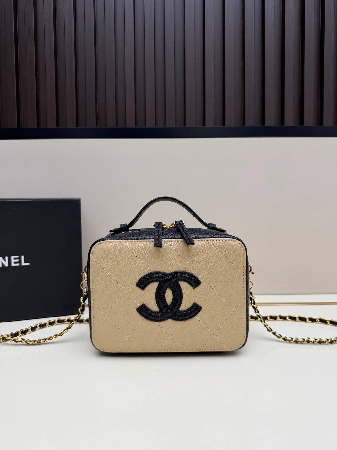 シャネル CHANEL マトラッセ チェーンショルダーバッグ キャビアスキン ブラック ホワイト バイカラー ゴールド金 - 画像 13