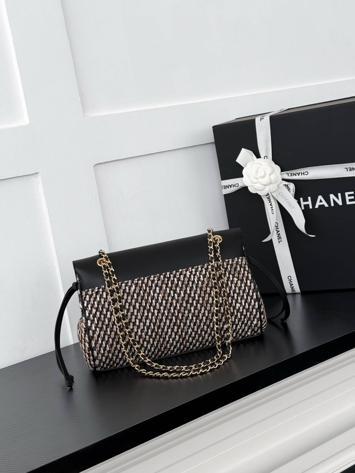 シャネル CHANEL AS6427 マトラッセ チェーンショルダーバッグ キャビアスキン ブラック ゴールド金具 2W - 画像 10