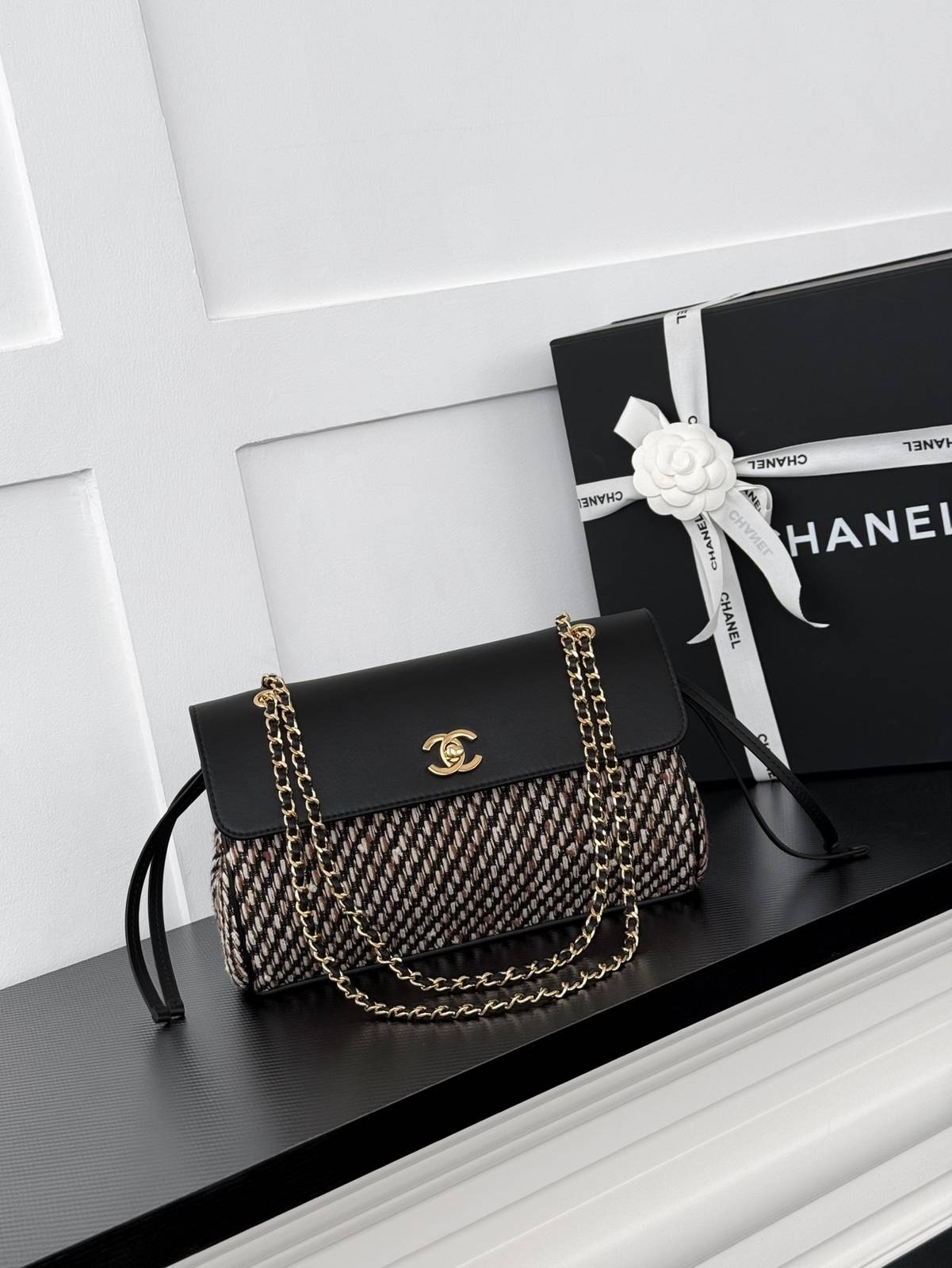 シャネル CHANEL AS6427 マトラッセ チェーンショルダーバッグ キャビアスキン ブラック ゴールド金具 2W - 画像 11
