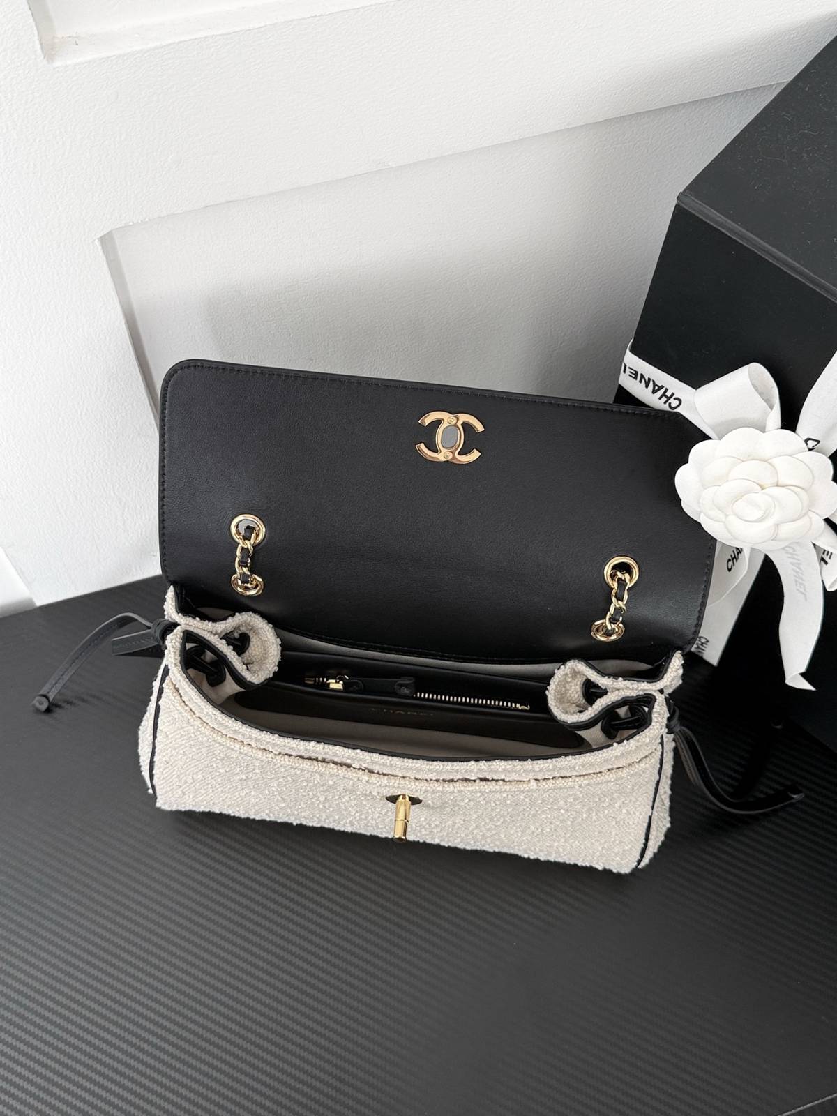 シャネル CHANEL AS6427 マトラッセ チェーンショルダーバッグ キャビアスキン ブラック ゴールド金具 2W - 画像 14