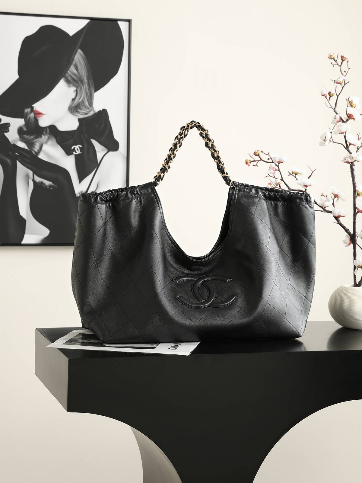 シャネル CHANEL マトラッセ チェーンショルダーバッグ キャビアスキン ブラック ゴールド金具 レディース