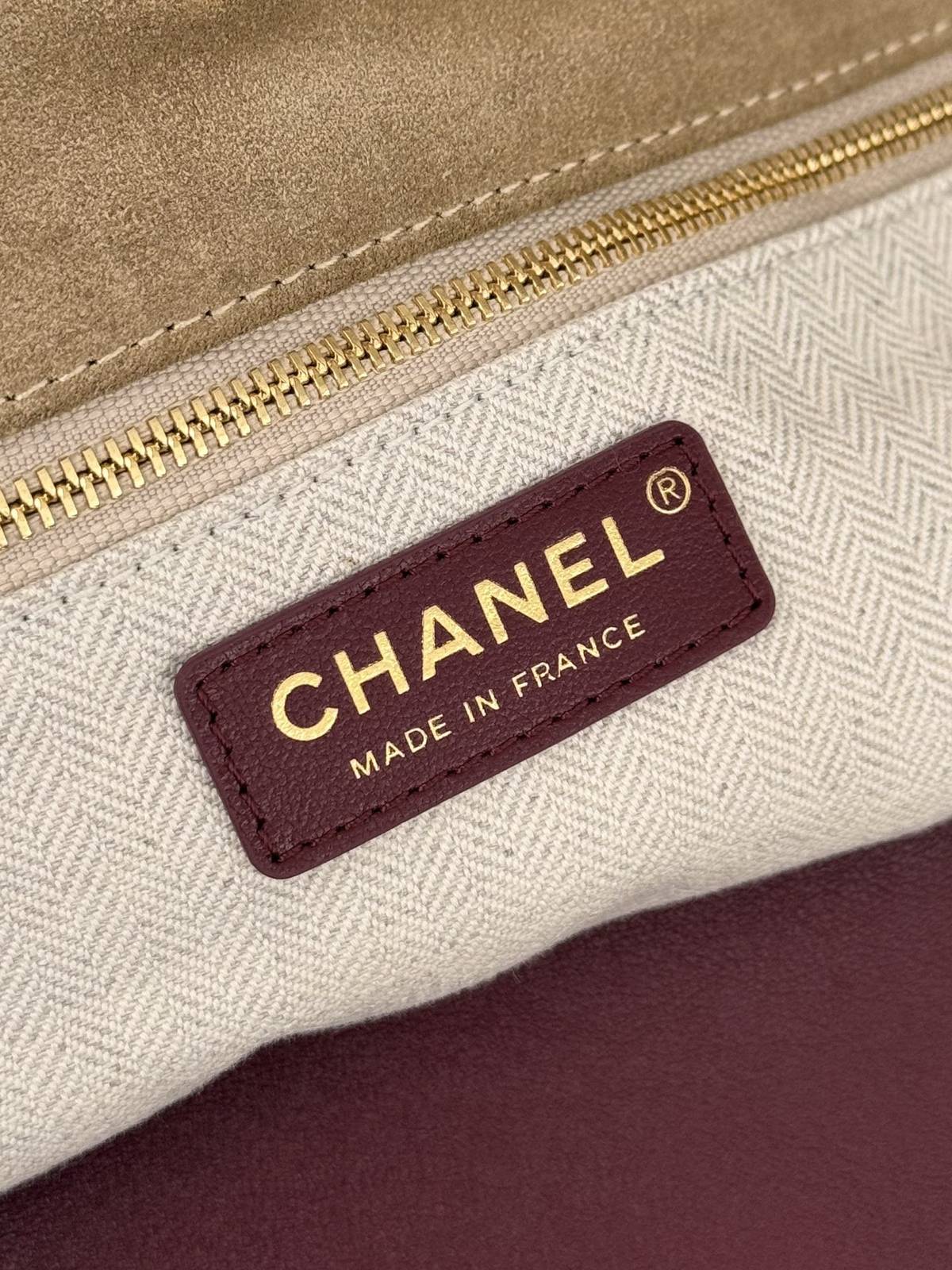 シャネル CHANEL トートバッグ マトラッセ ラムスキン ブラック シルバー金具 2WAY レディース - 画像 2