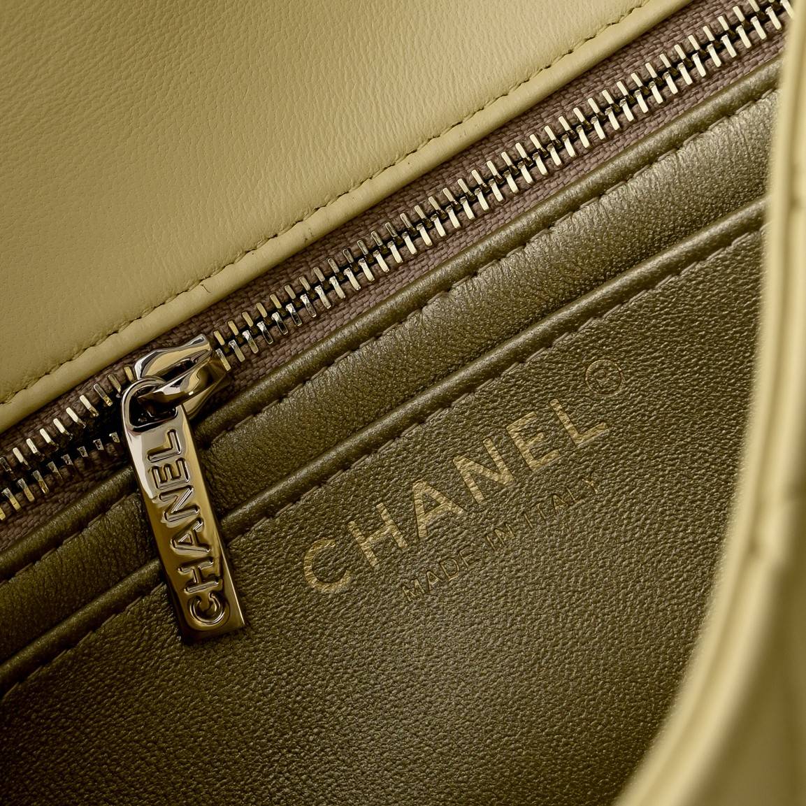 シャネル CHANEL マトラッセ ラムスキン チェーンショルダーバッグ ゴールド金具 ターンロック レディース - 画像 12