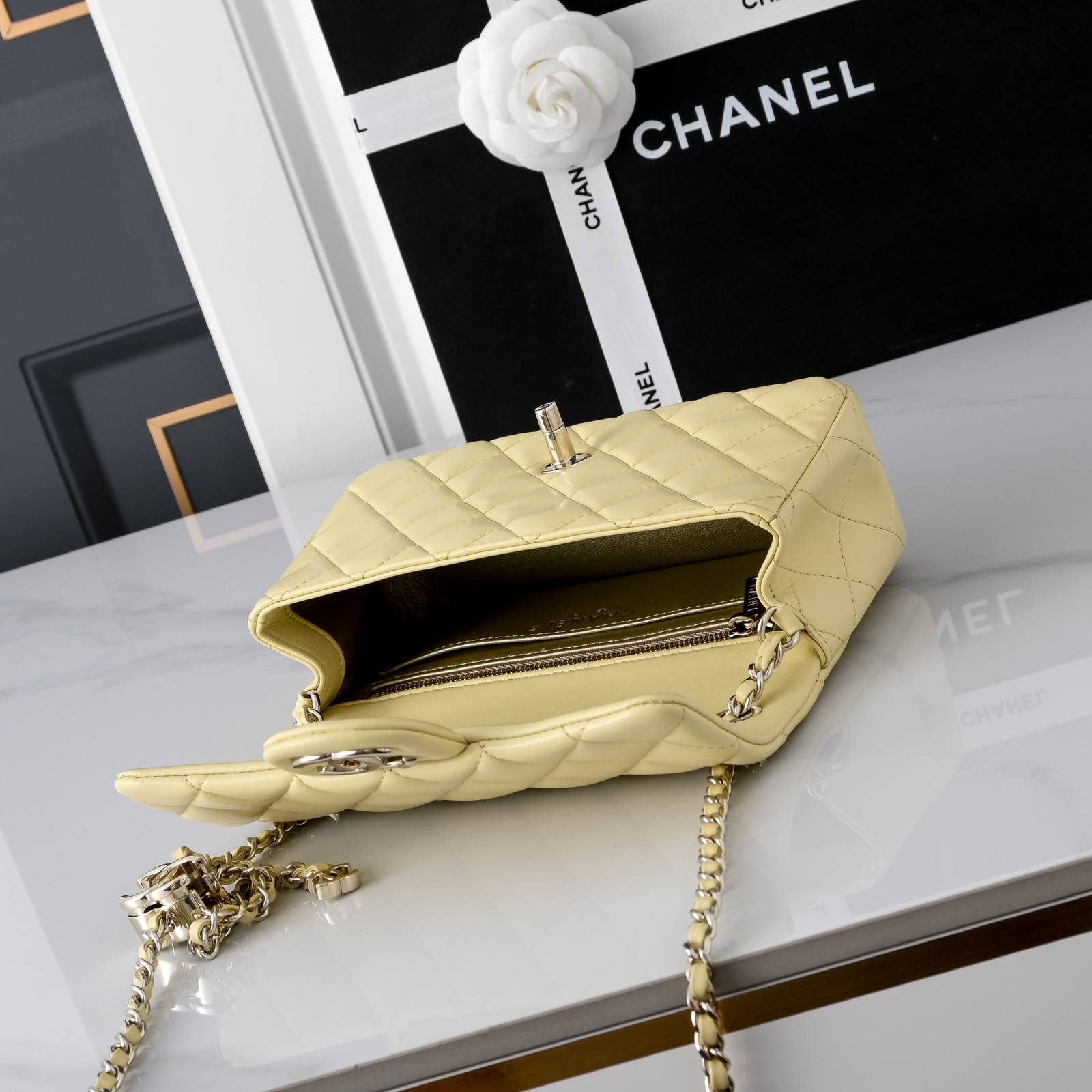 シャネル CHANEL マトラッセ ラムスキン チェーンショルダーバッグ ゴールド金具 ターンロック レディース - 画像 13