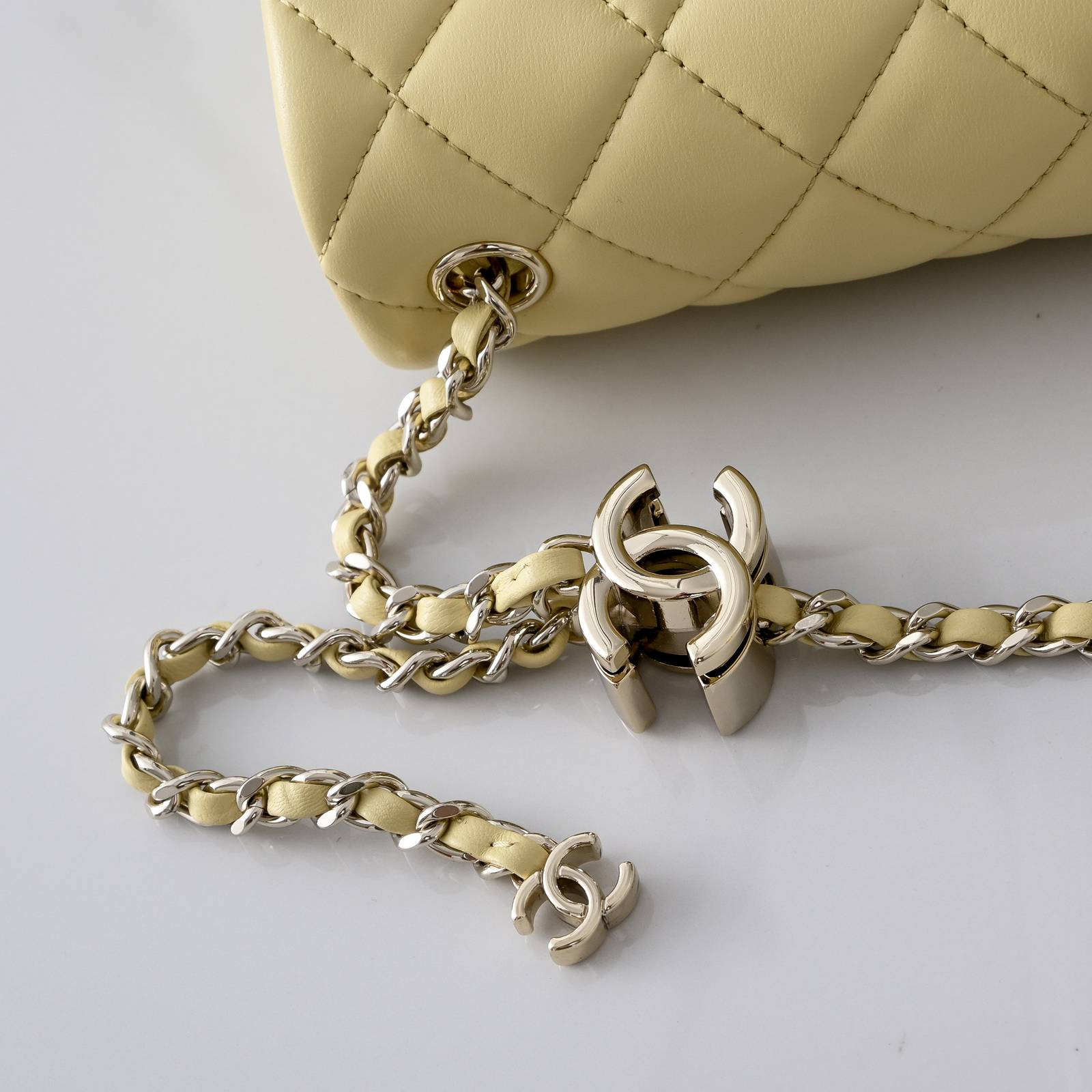 シャネル CHANEL マトラッセ ラムスキン チェーンショルダーバッグ ゴールド金具 ターンロック レディース - 画像 14