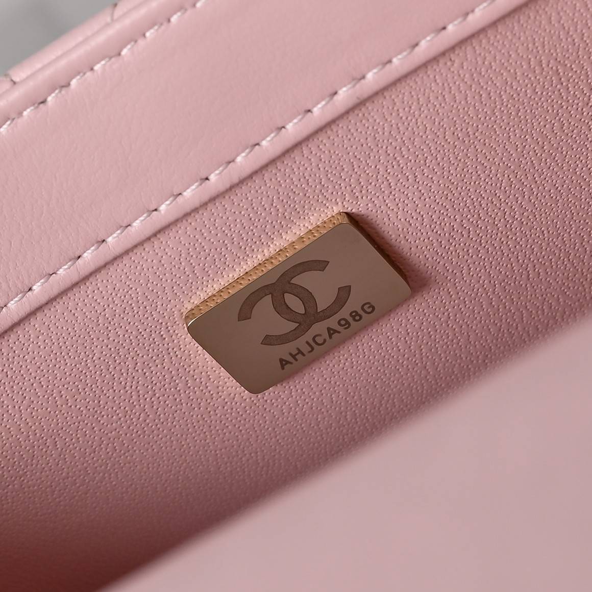 シャネル CHANEL マトラッセ ラムスキン チェーンショルダーバッグ ゴールド金具 レディース - 画像 2