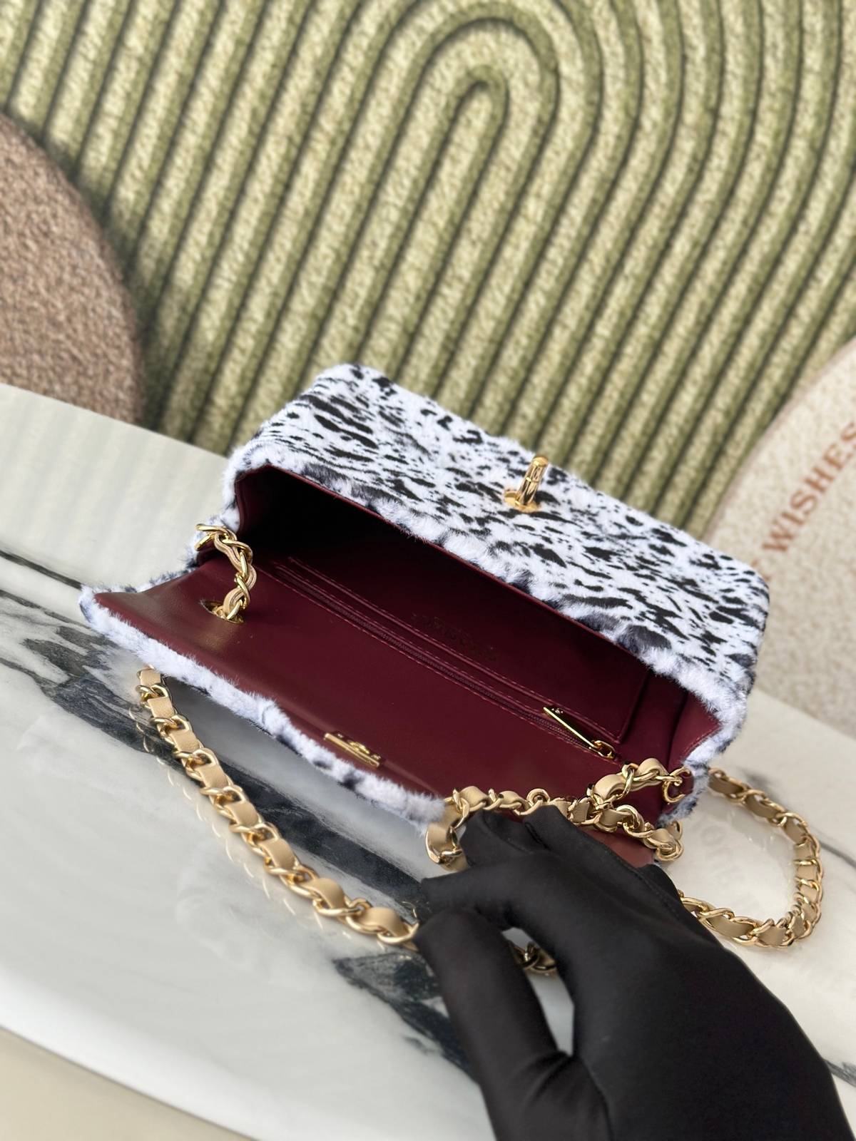シャネル CHANEL マトラッセ ロゴ ラムスキン チェーンショルダー フラップバッグ ゴールド金具 ターンロック レ - 画像 3