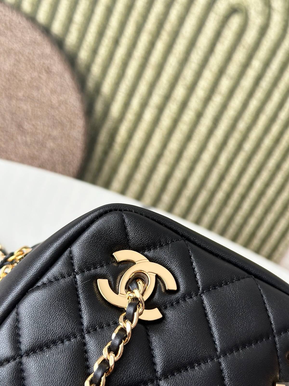 シャネル CHANEL マトラッセ ラムスキン チェーンショルダーバッグ ブラック ゴールド金具 レディース - 画像 8