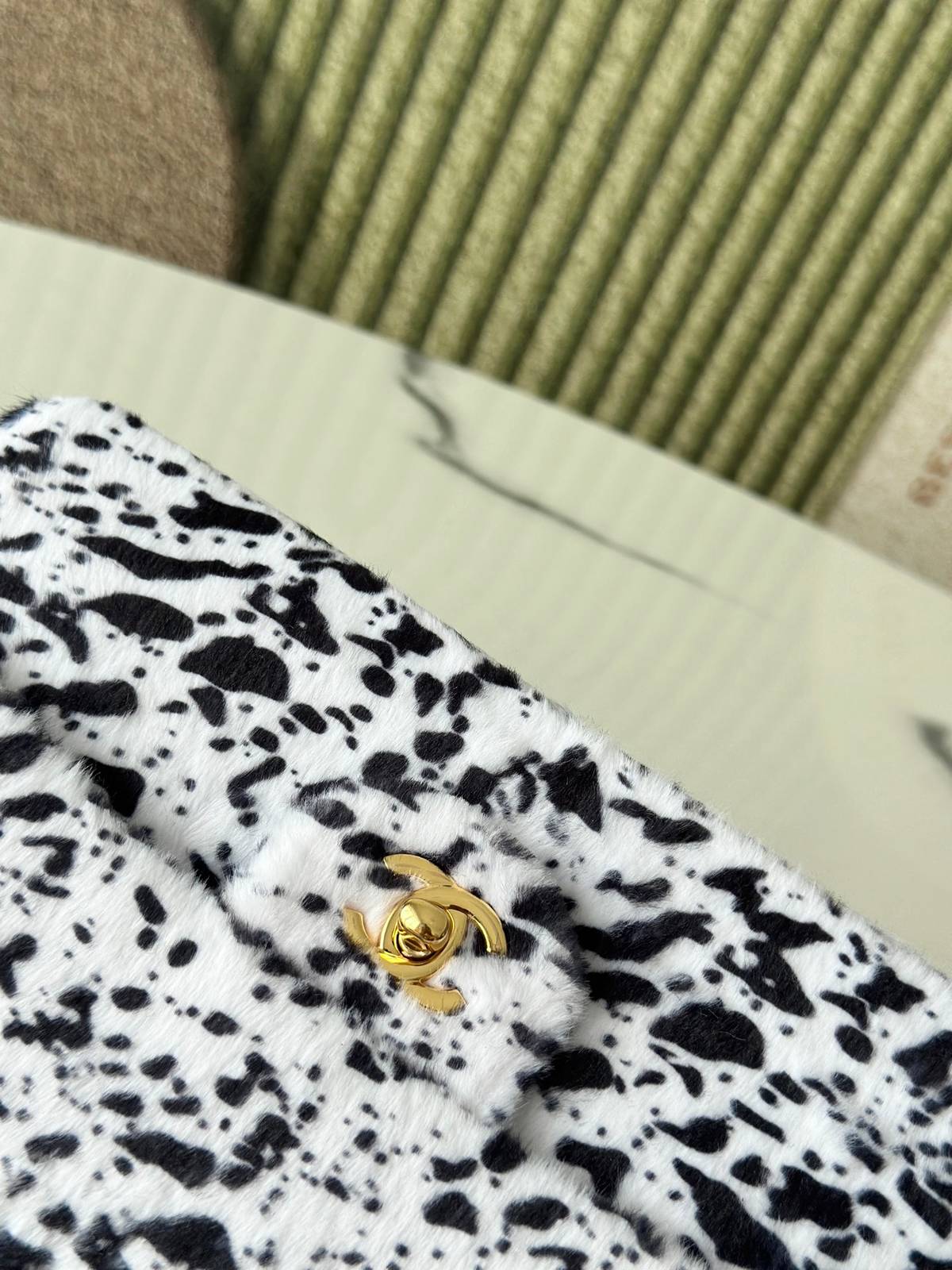 シャネル CHANEL AS1112 マトラッセ フラップバッグ キャビアスキン ゴールド金具 レザー編み込みチェーン - 画像 6