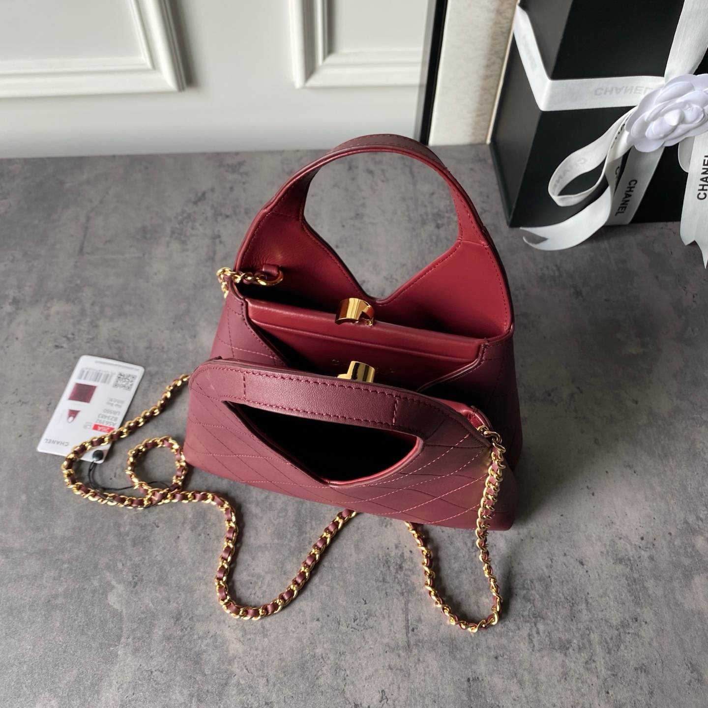 シャネル CHANEL AS6392 マトラッセ ラムスキン ホーボーバッグ ゴールド金具 ショルダーバッグ レディース - 画像 14