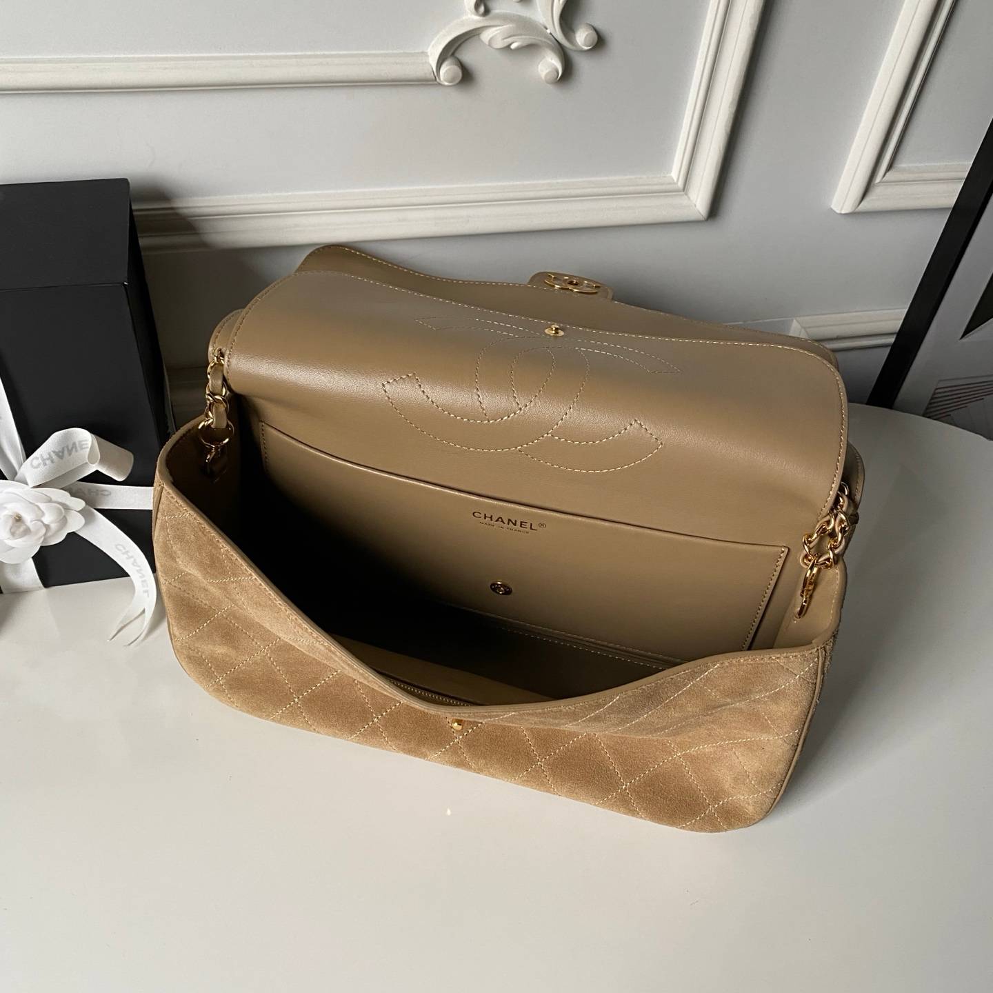 シャネル CHANEL マトラッセ フラップバッグ キャビアスキン ゴールド金具 レザー編み込みチェーン ショルダーバッ - 画像 4
