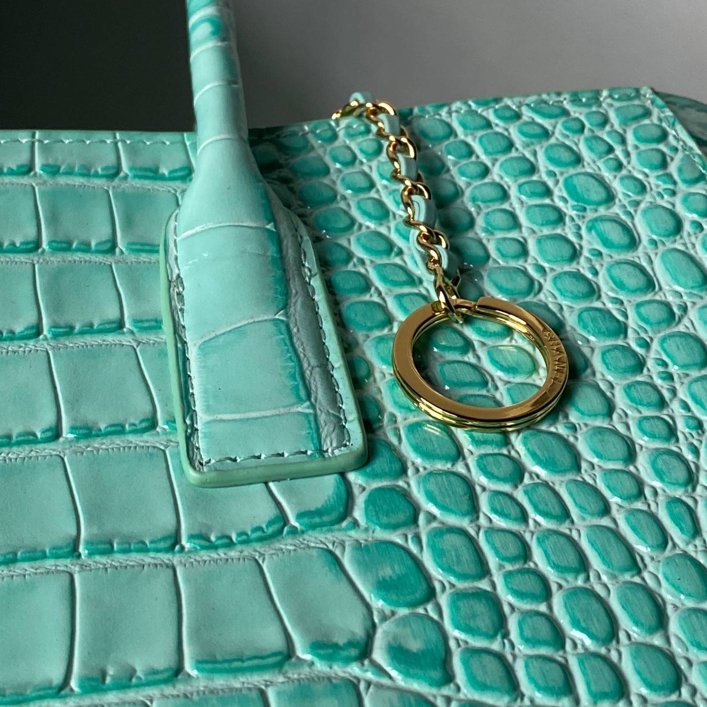 シャネル CHANEL AS6243 キャビアスキン レッド トートバッグ ゴールド金具 フラップバッグ ミラー付き レ - 画像 15