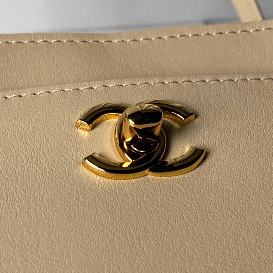 シャネル CHANEL AS6243 マトラッセ トートバッグ ブラック ゴールド金具 鏡面加工 レザー編み込みチェーン - 画像 8