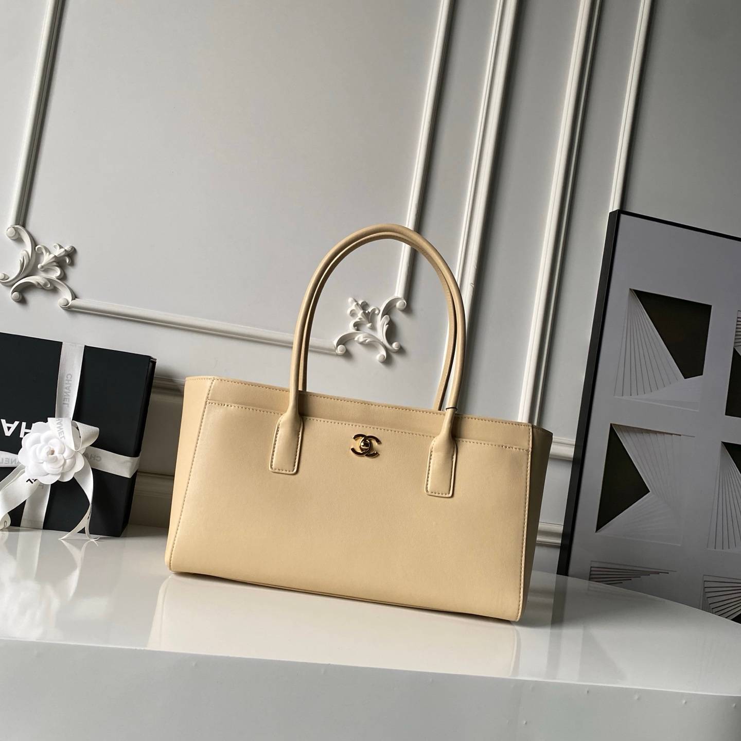 シャネル CHANEL AS6243 マトラッセ トートバッグ ブラック ゴールド金具 鏡面加工 レザー編み込みチェーン - 画像 10