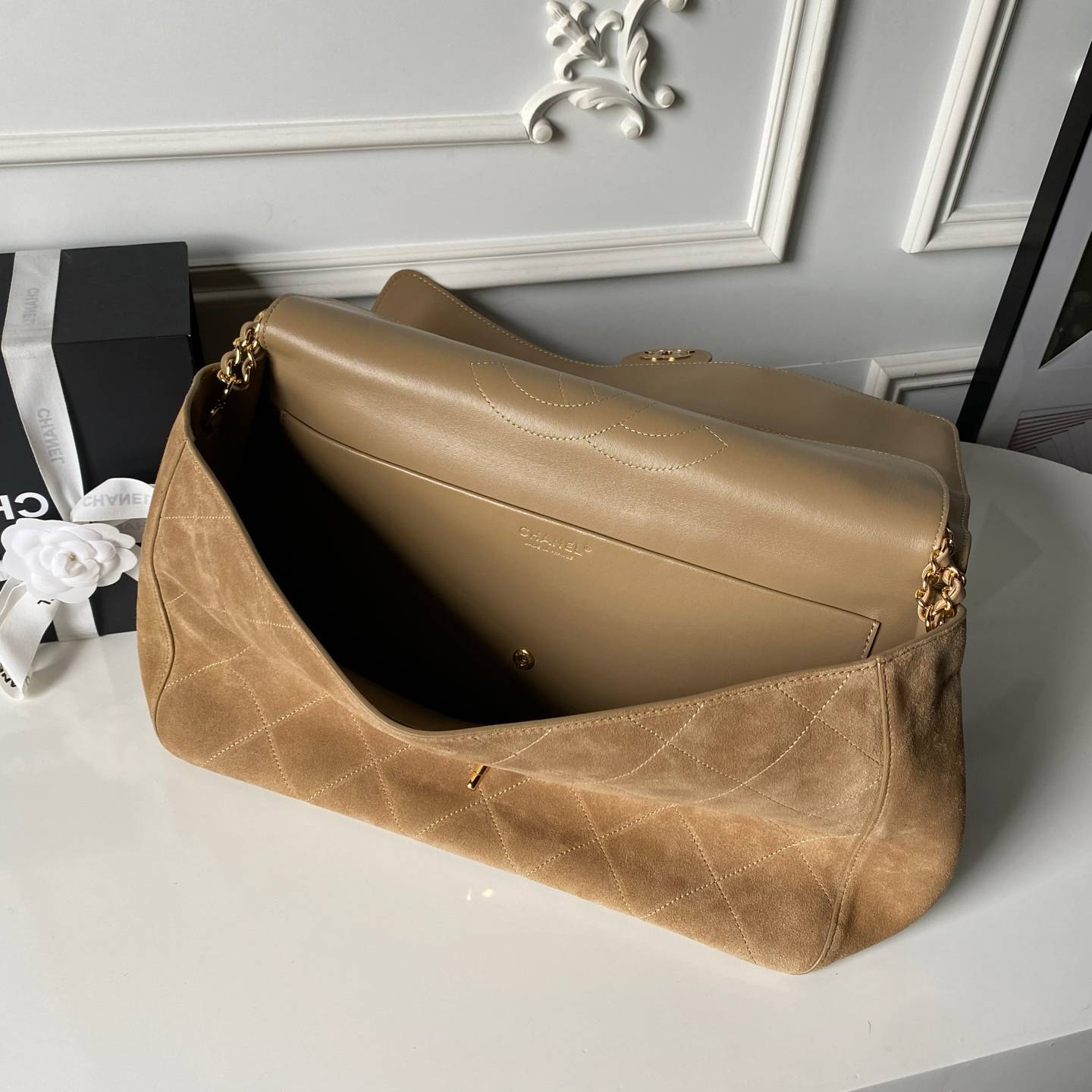シャネル CHANEL マトラッセ フラップバッグ ラムスキン レザー編み込みチェーン ゴールド金具 ブラック ベージュ - 画像 14