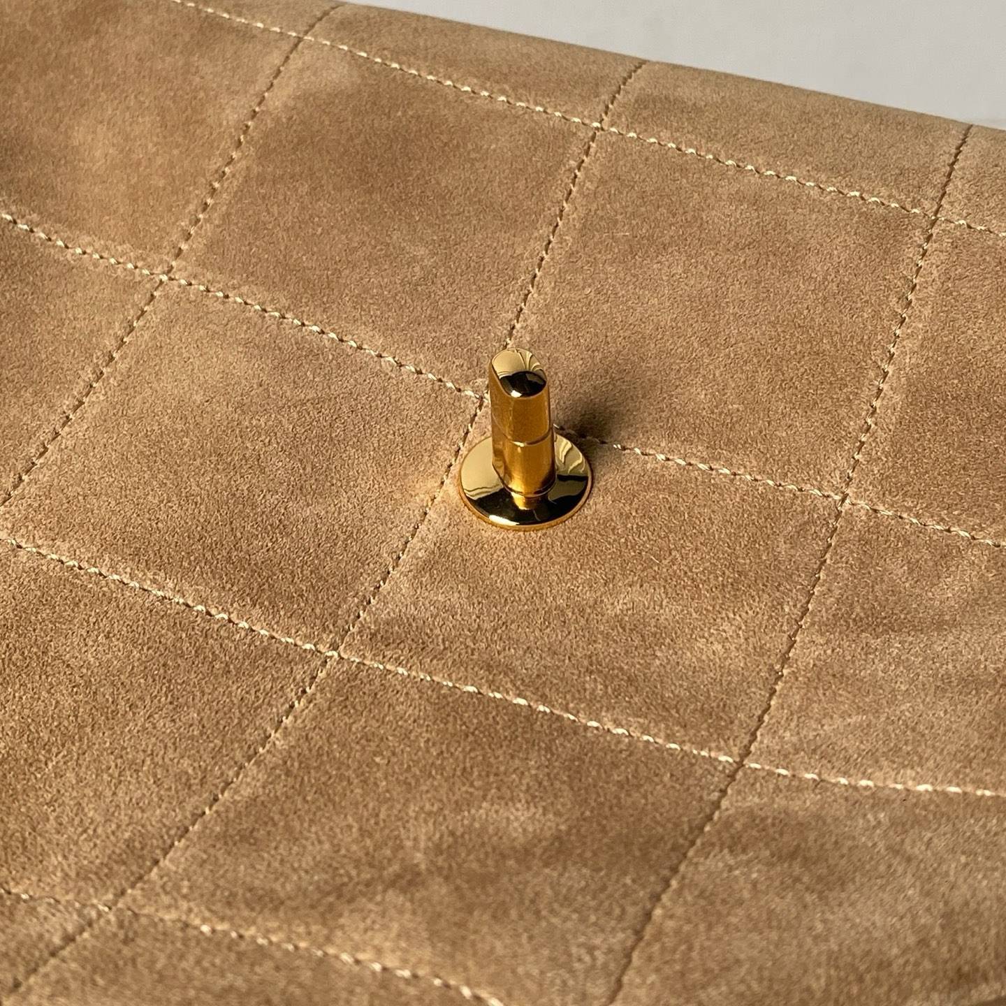 シャネル CHANEL マトラッセ フラップバッグ ラムスキン レザー編み込みチェーン ゴールド金具 ブラック ベージュ - 画像 15