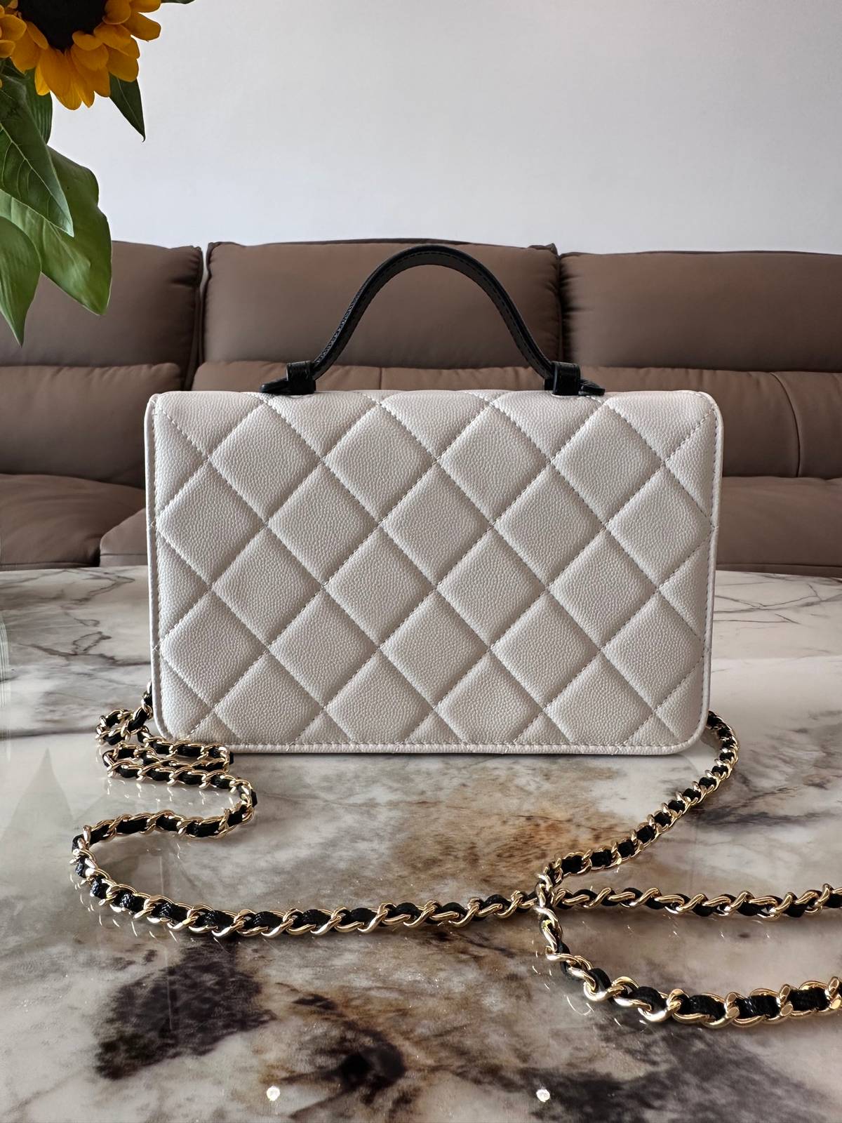 シャネル CHANEL マトラッセ ポシェット フラップバッグ ブラック ゴールド金具 シルバー金具 ターンロック レデ - 画像 17