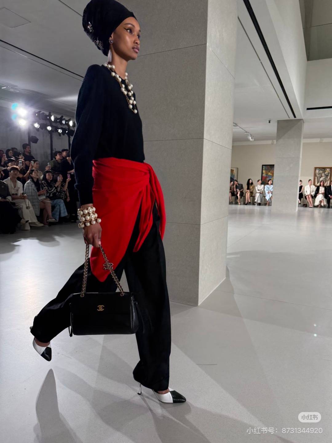 シャネル CHANEL マトラッセ フラップバッグ キャビアスキン ゴールド金具 レザー編み込みチェーン 2WAY ブラ - 画像 7