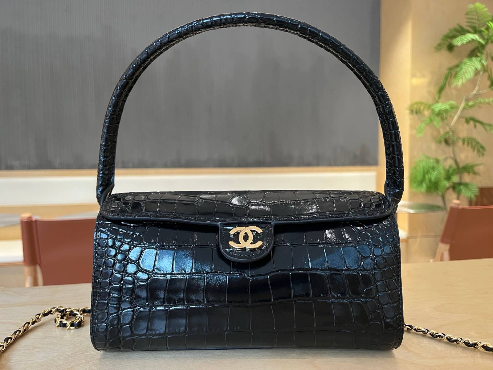 シャネル CHANEL AS5294 キャビアスキン ボストンバッグ チェーンショルダー フラップバッグ ゴールド金具 - 画像 9