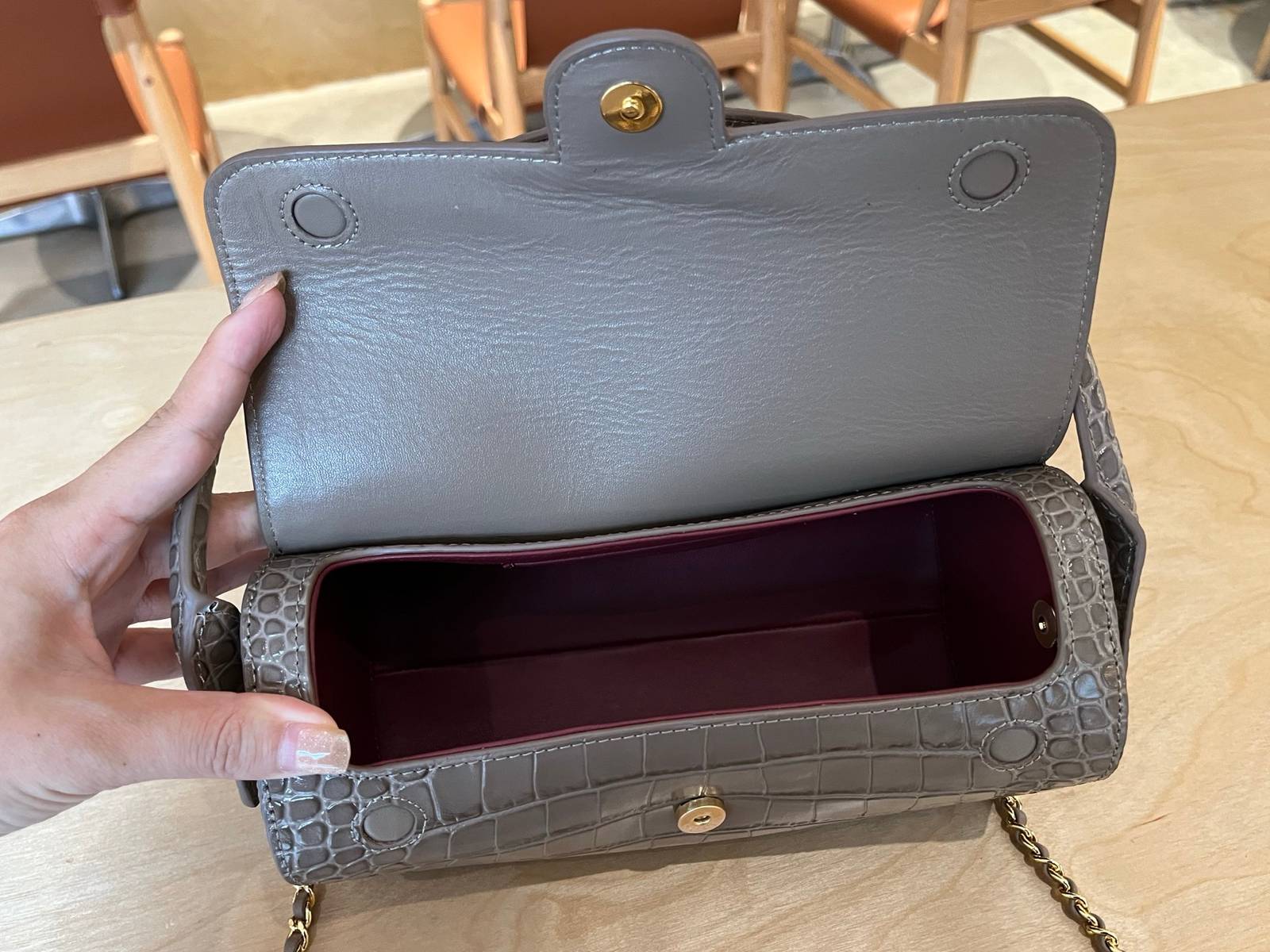 シャネル CHANEL AS5294 キャビアスキン ボストンバッグ チェーンショルダー フラップバッグ ゴールド金具 - 画像 12