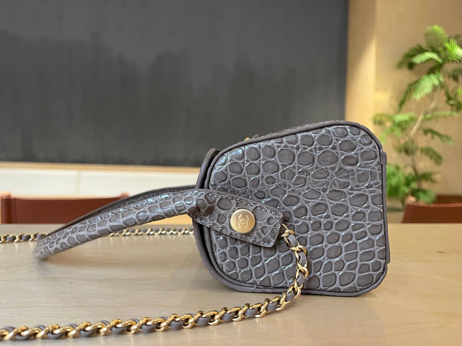 シャネル CHANEL AS5294 キャビアスキン ボストンバッグ チェーンショルダー フラップバッグ ゴールド金具 - 画像 16