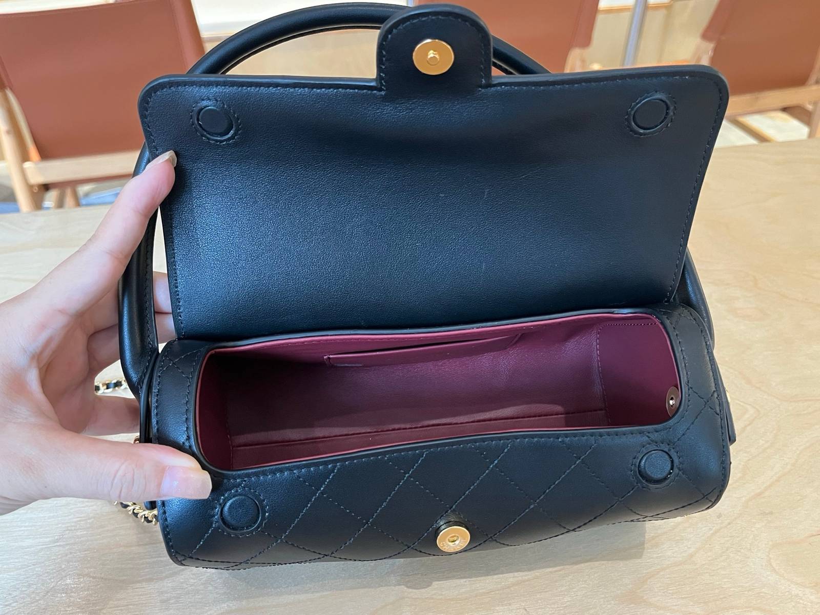 シャネル CHANEL AS5294 マトラッセ ラムスキン チェーンショルダーバッグ ゴールド金具 ブラック レディー - 画像 3