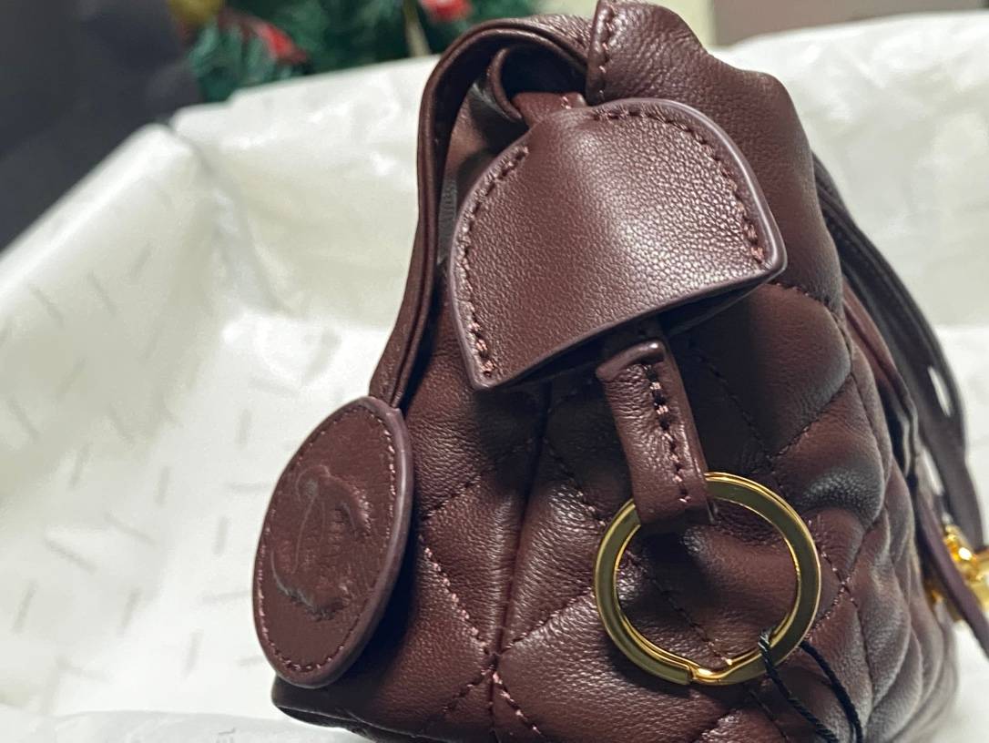 シャネル CHANEL マトラッセ ラムスキン フラップバッグ ゴールド金具 レザー編み込みチェーン ブラック ホワイト - 画像 6